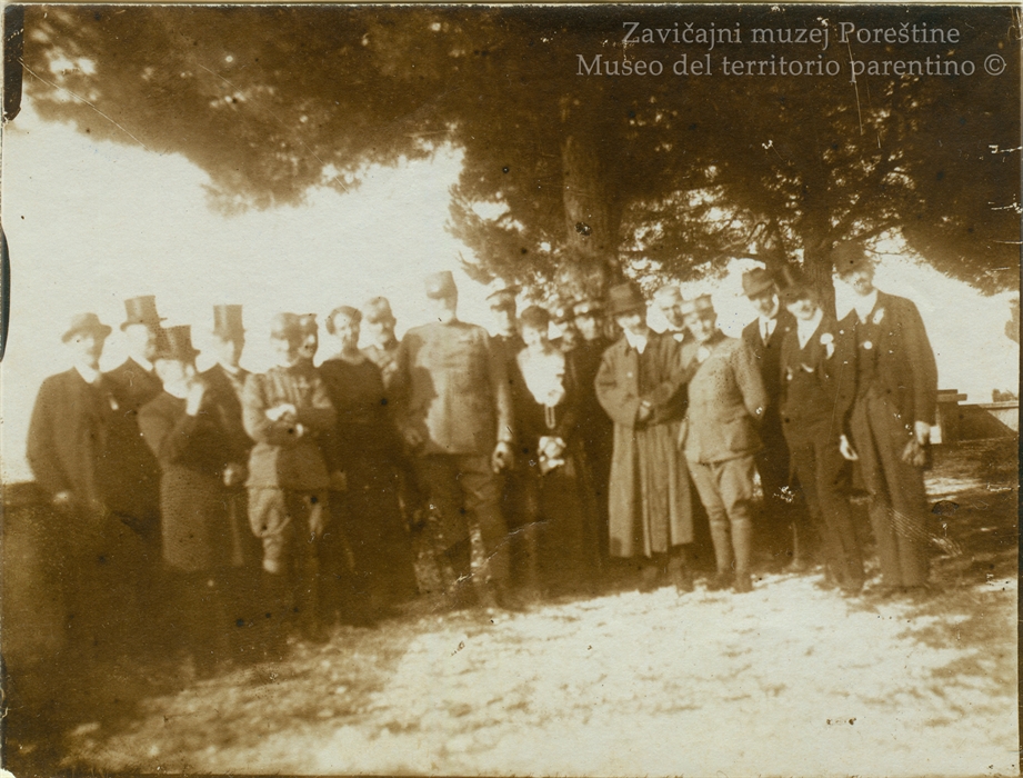 Image description